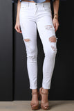 Classic 5-Pocket Design Distressed Skinny Jeans